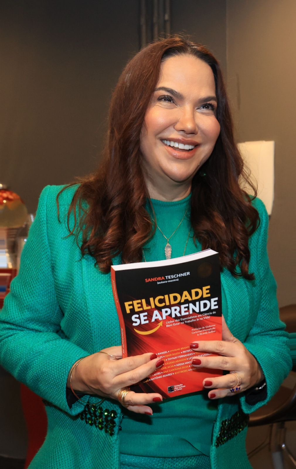 Site Michelle Marie anuncia lançamento do livro ‘Felicidade se Aprende’ em Salvador